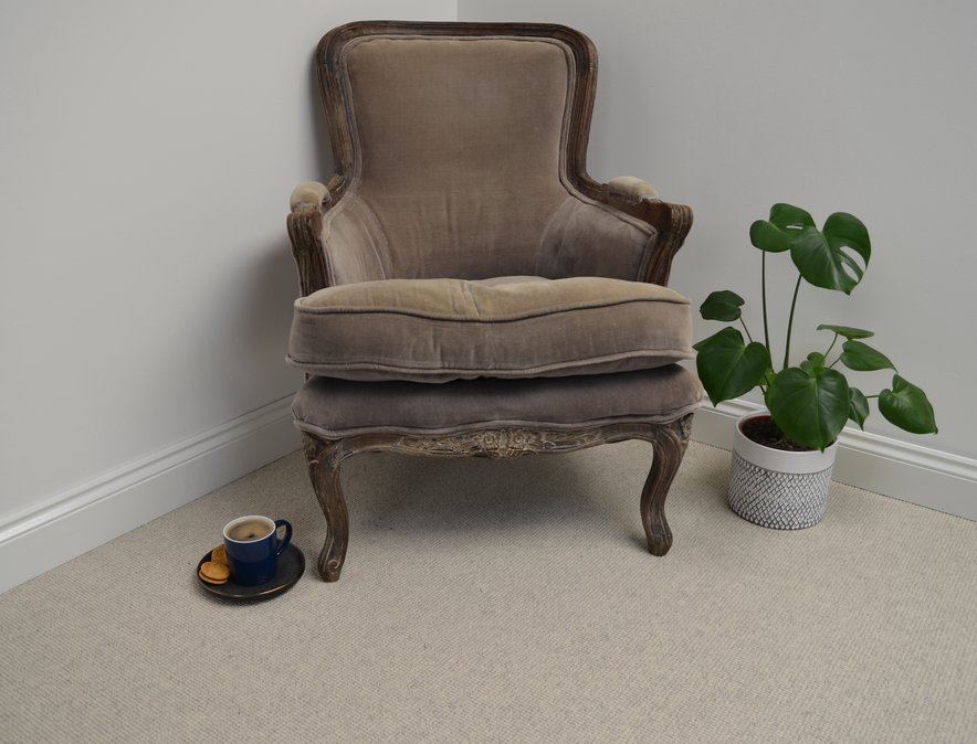 This luxurious tufted loop pile pure wool carpet collection takes its inspiration from the colour tones of different New Zealand sheep varieties. It’s a good insulator and can help to keep your home warm in the winter.